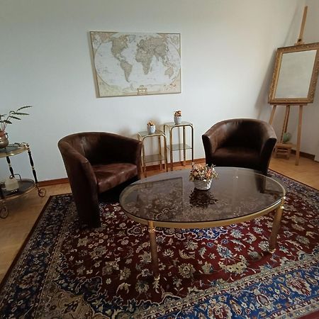 Helvetia 2 Zimmer Apartment Mit Parkplatz Zürich Exterior foto