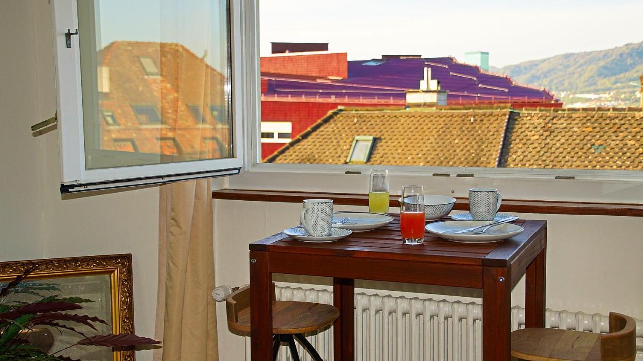 Helvetia 2 Zimmer Apartment Mit Parkplatz Zürich Exterior foto